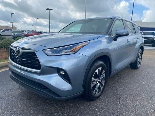 2021 toyota highlander xle in brandon, mississippi
