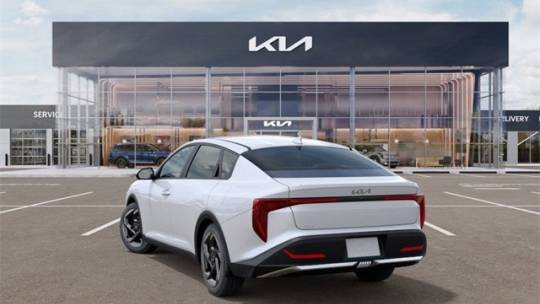 2025 Kia K4