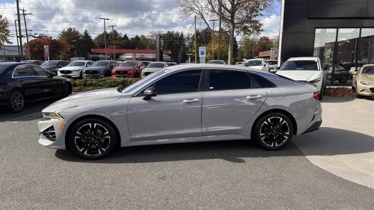 2022 Kia K5