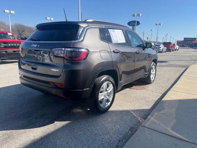 2022 jeep compass latitude in overland park, kansas