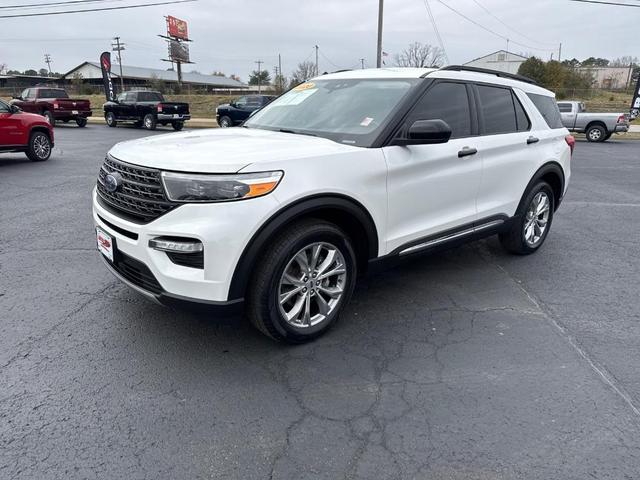 2020 ford explorer xlt
