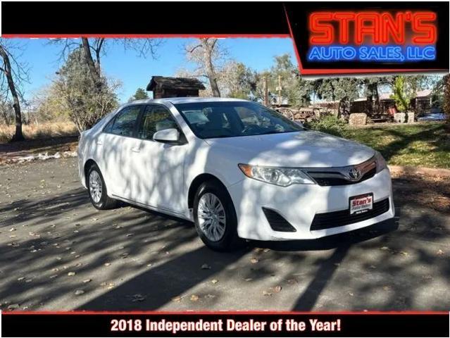 2014 toyota camry le