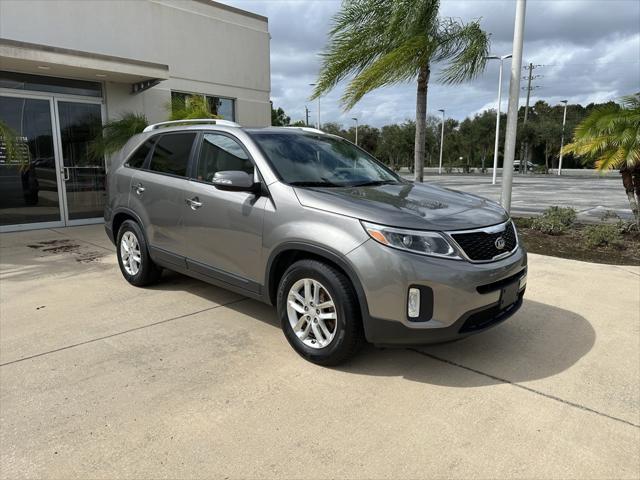 2014 kia sorento lx