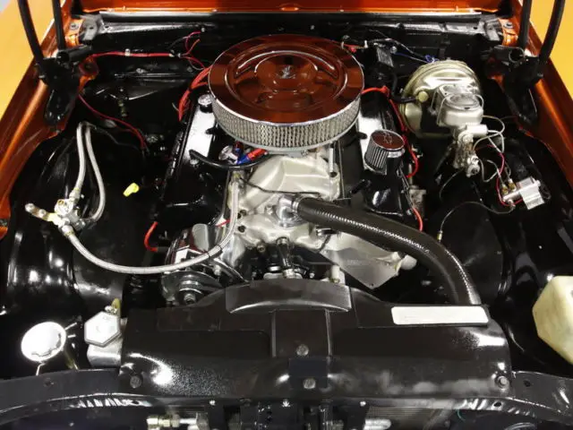 monster zz427 v8, 700r4 auto, lpw 12 bolt posi, frnt discs, fun sharp build!!