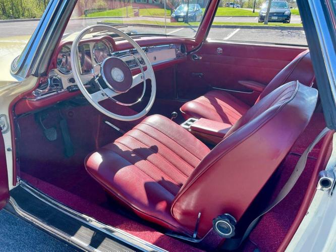 1965 mercedes-benz sl-class in hilton, new york