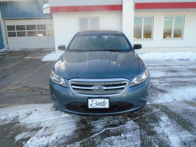 2010 ford taurus se se 4dr sedan for sale in hammond, maine