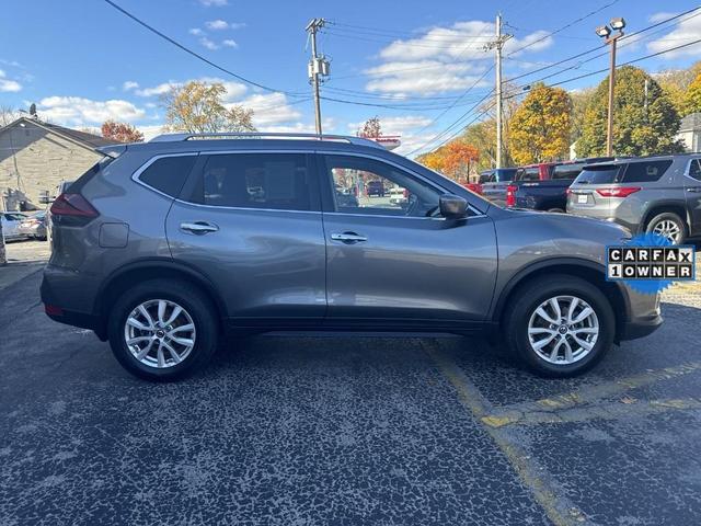 2020 nissan rogue sv