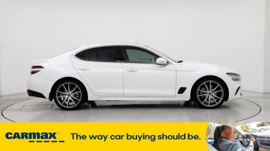 2022 Genesis G70