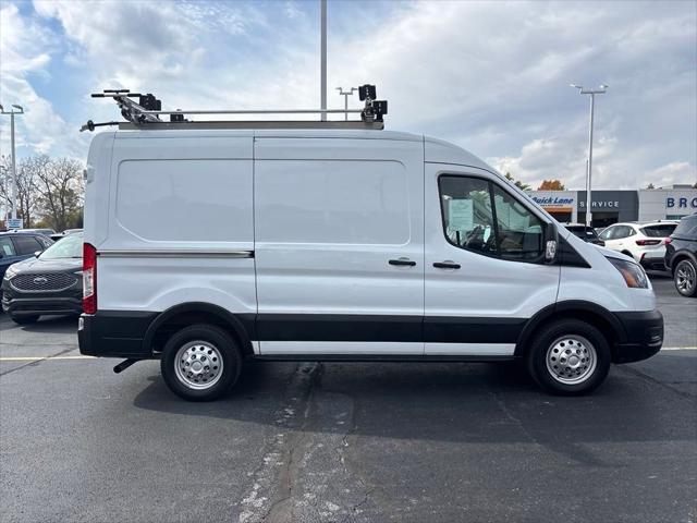 2021 ford transit-150 base