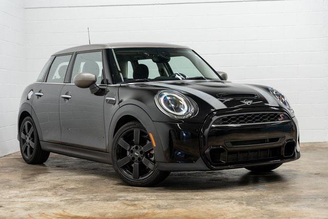 2022 mini hardtop signature