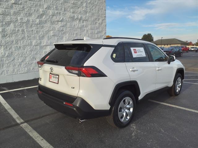2019 toyota rav4 le