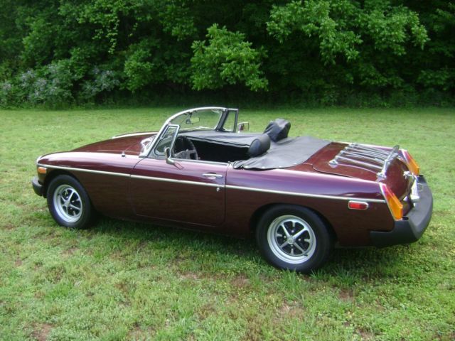mg mgb nice quality driver - new soft top - jst serviced selling at no reserve