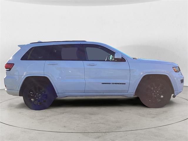 2019 jeep grand cherokee altitude