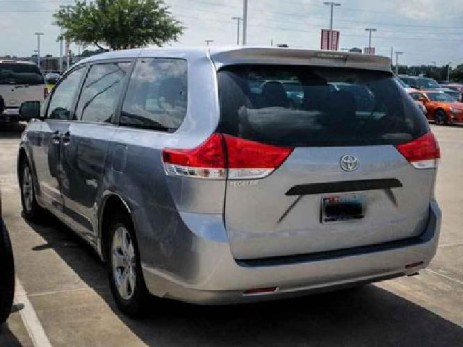2012 toyota sienna one owner in spring, tx