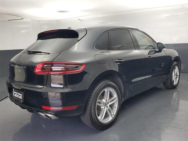 2018 porsche macan
