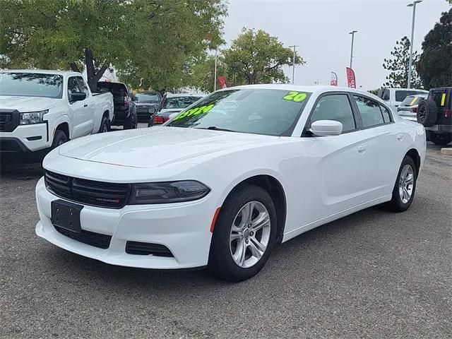 2020 dodge charger sxt