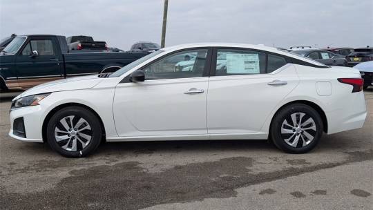 2025 Nissan Altima