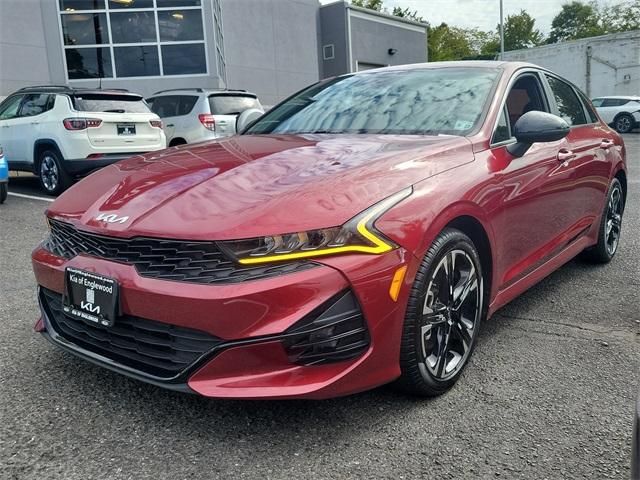 2022 kia k5 gt-line