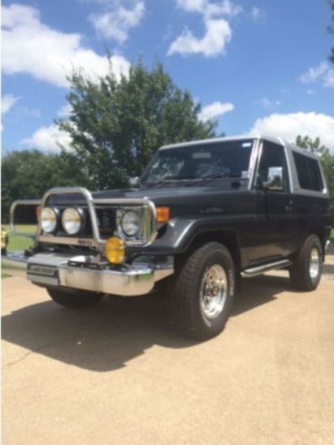 1989 toyota land cruiser bj74 4wd pickups suv, right hand drive, good condition
