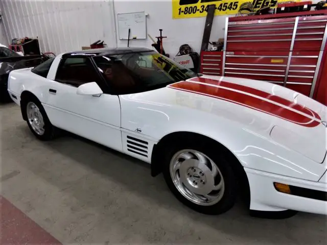 1993 chevrolet corvettte 40th anniversary mint all original low miles l@@k!!