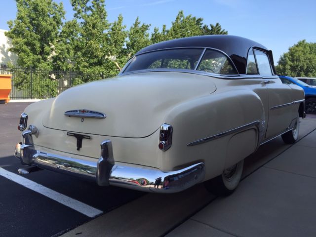 beautiful 1952 chevrolet bel air 2 door coupe ready to cruise! great driver!!!!!