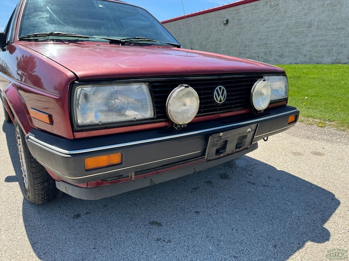 1987 volkswagen golf gl - clean title - runs and drives ! for parts/restoration!