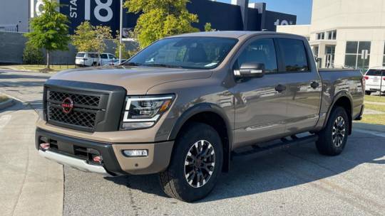 2024 Nissan Titan pro-4x