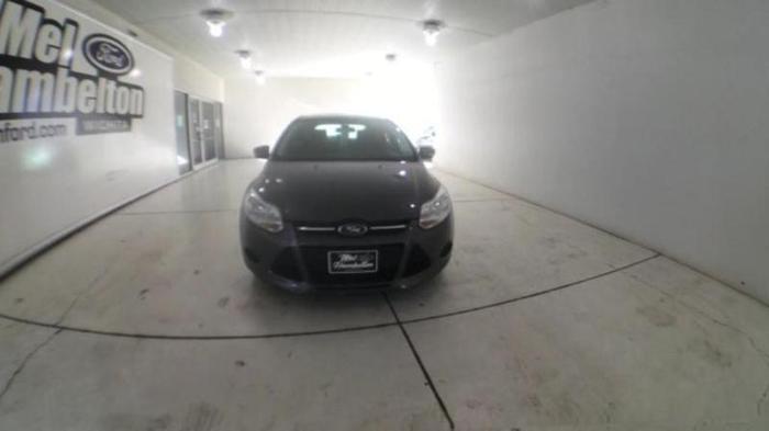 2014 ford focus se se 4dr hatchback for sale in wichita, kansas
