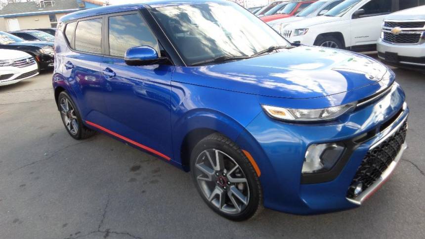 2020 kia soul gt-line