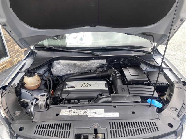 2012 volkswagen tiguan se