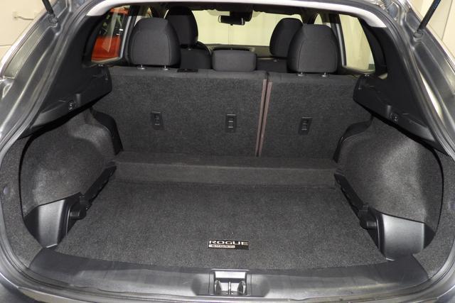 2021 nissan rogue sport s