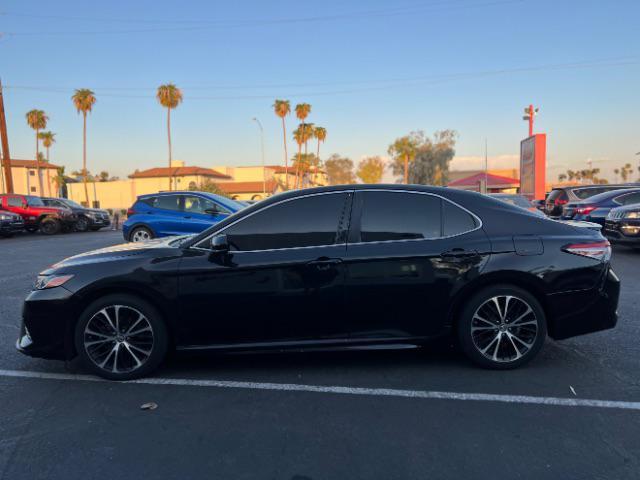 2018 toyota camry se