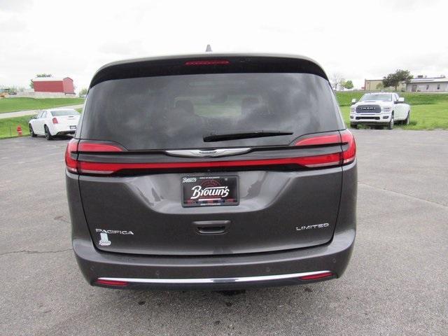 2022 chrysler pacifica limited