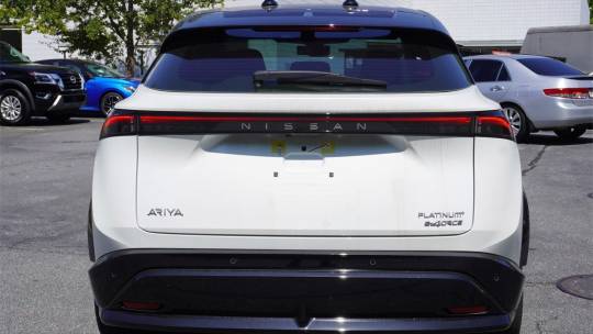 2024 Nissan Ariya platinum
