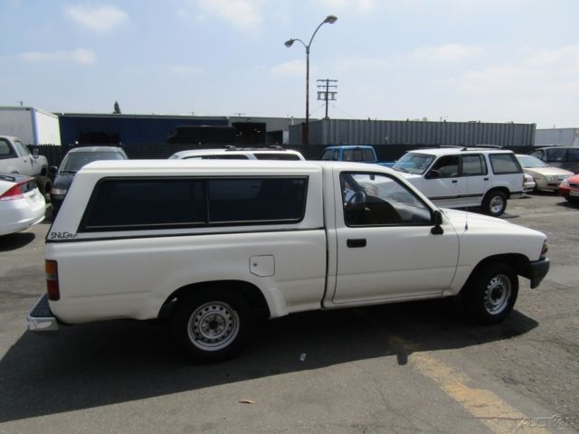 b 1989 toyota pickup deluxe used 2.4l i4 8v manual no reserve