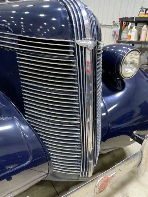 1937 pontiac deluxe six sedan blue rwd manual deluxe six 2dr sedan