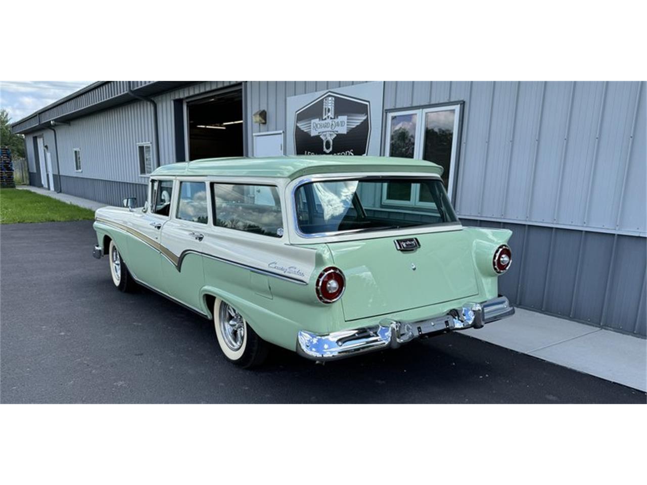 1957 ford country sedan