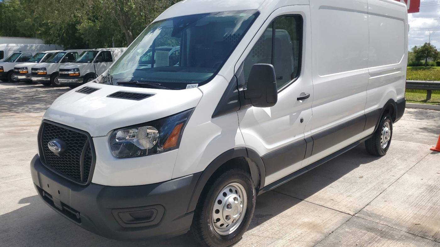 2022 ford transit 250