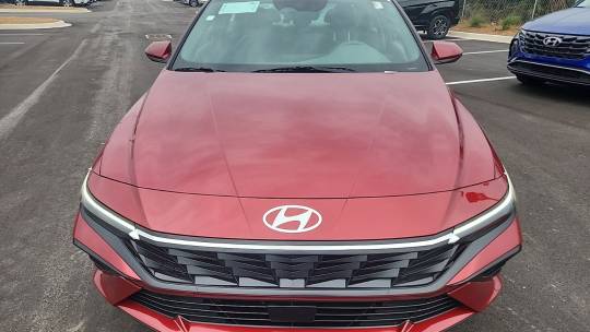 2024 Hyundai Elantra