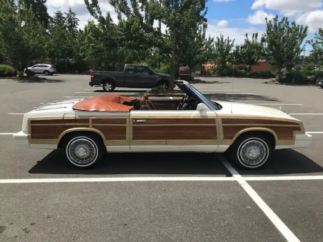 1983 chrysler lebaron convertible town and country mark cross selling no reserve