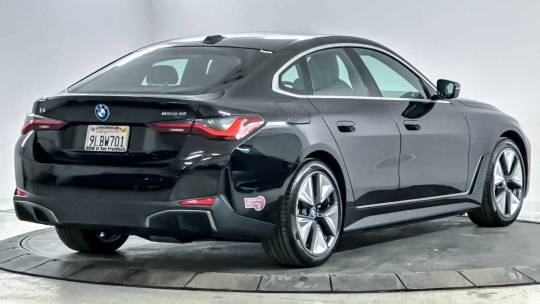 2024 BMW i4