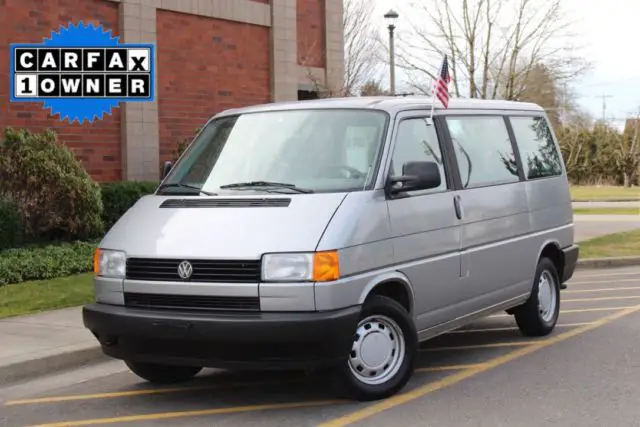 1993 volkswagen eurovan cl / 1-owner carfax / ultra low miles 30k original