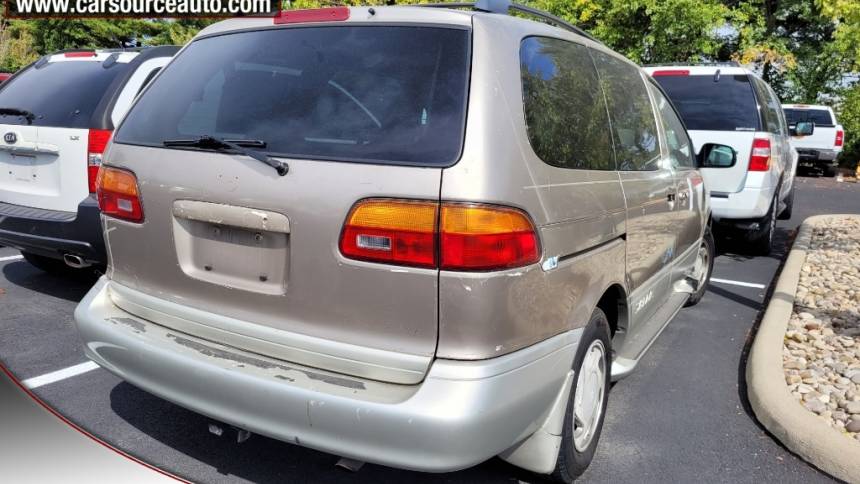 2000 toyota sienna le