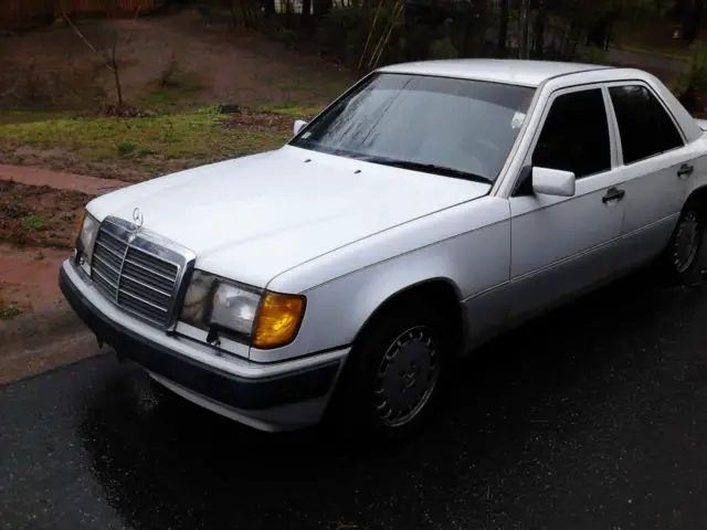 1990 mercedes-benz 300 e
