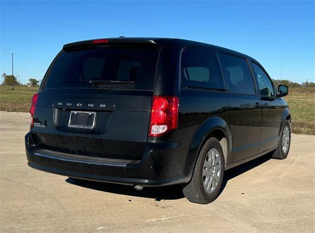 2019 dodge grand caravan se