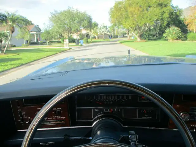 1977 oldsmobile toronado brougham beautiful 69,361 miles free delivery !