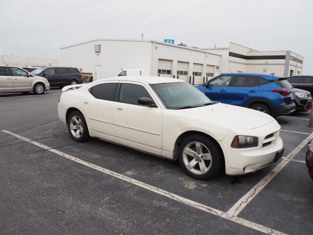 2008 dodge charger se