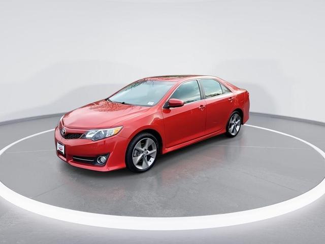 2014 toyota camry se sport