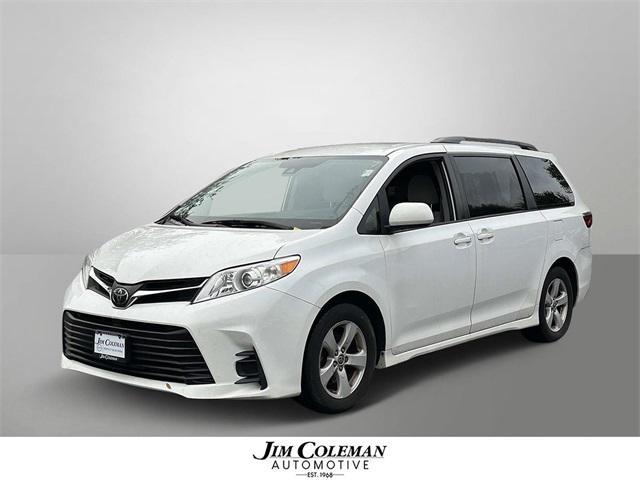 2020 toyota sienna le