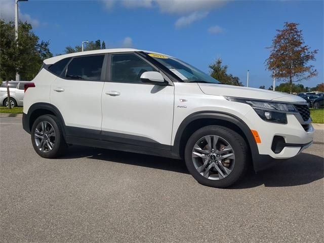 2022 kia seltos lx